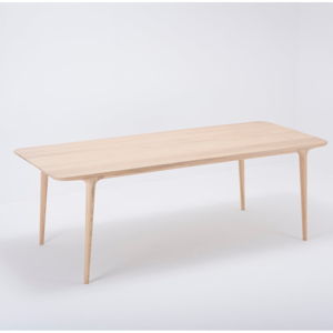 Jídelní stůl z masivního dubového dřeva Gazzda Fawn, 220 x 90 cm
