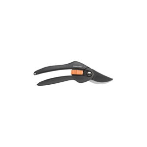 Černé kovové dvoučepelové ruční nůžky Fiskars Singlestep