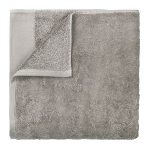 Šedý bavlněný ručník Blomus, 50 x 100 cm
